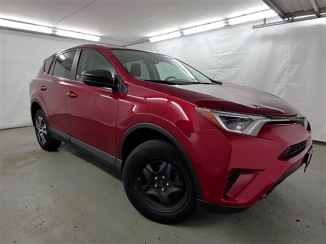 Certified Pre Owned 2018 Toyota Rav4 Le Le 4dr Suv In Chicagoland Q2957 Resnick Auto Group